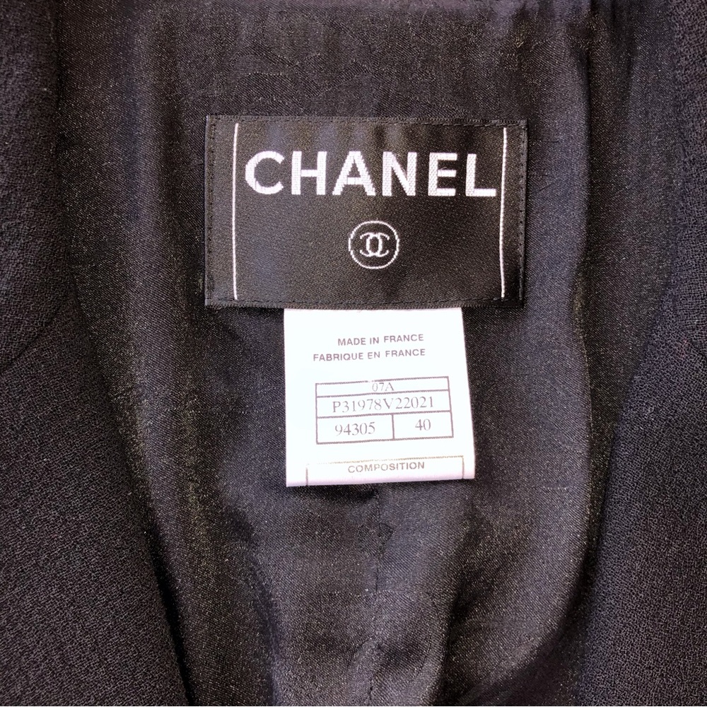 Chanel Classic Black 4 Pocket Boucle Belted Jacket Size 40 - Picture 5 of 15
